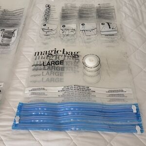 8 magic Storage bags